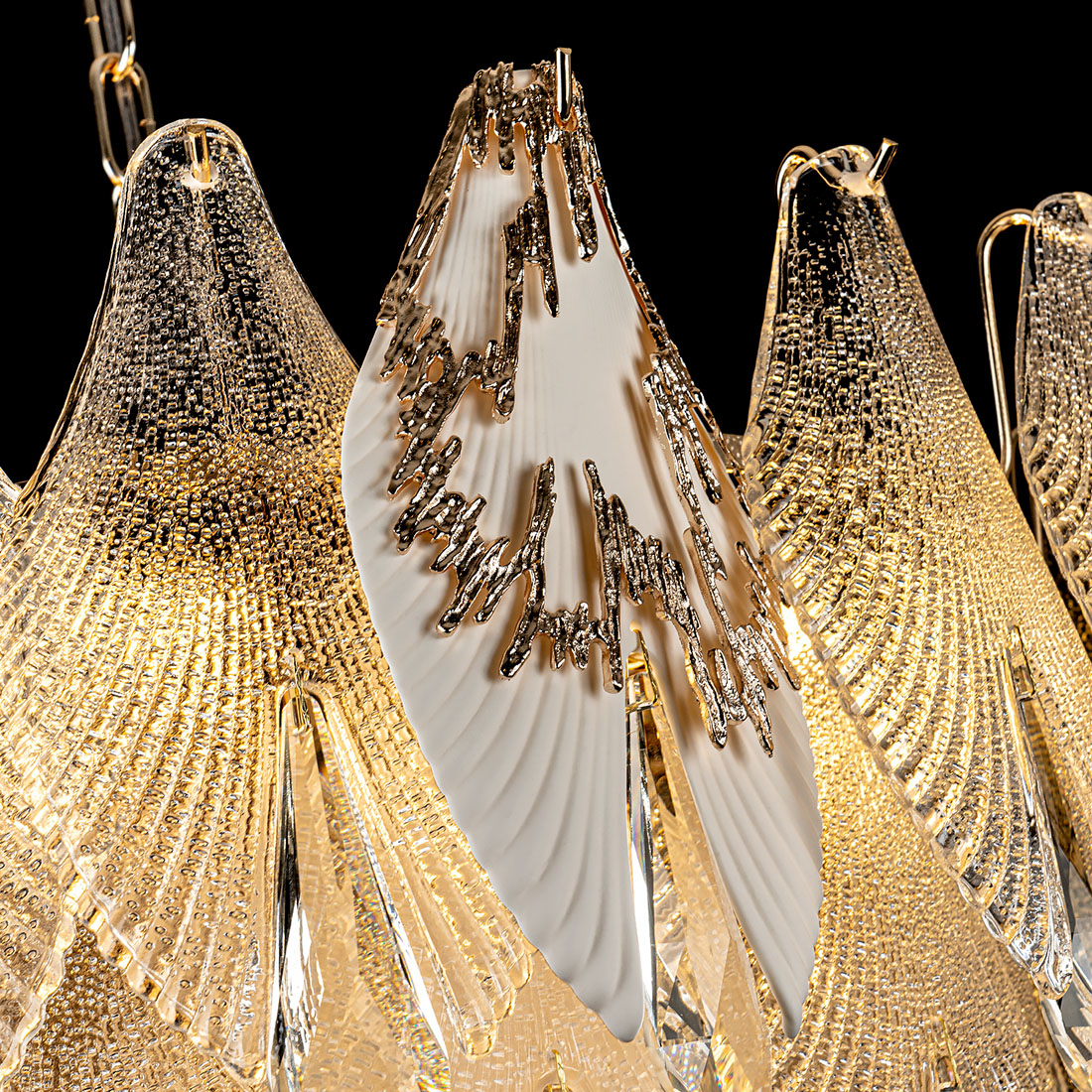 Подвесная люстра Modelux ML.6228.600 GD